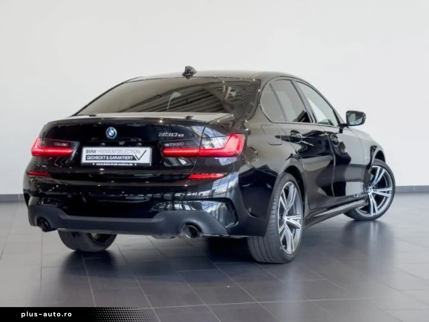 BMW 330 e Limousine M Sport Memory Temp HUD DW 0 5%