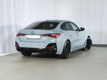 BMW M440i xDrive GC Memory Keyless H&K Kamera