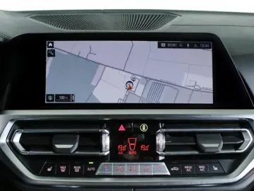 BMW M440i xDrive GC Memory Keyless H&K Kamera