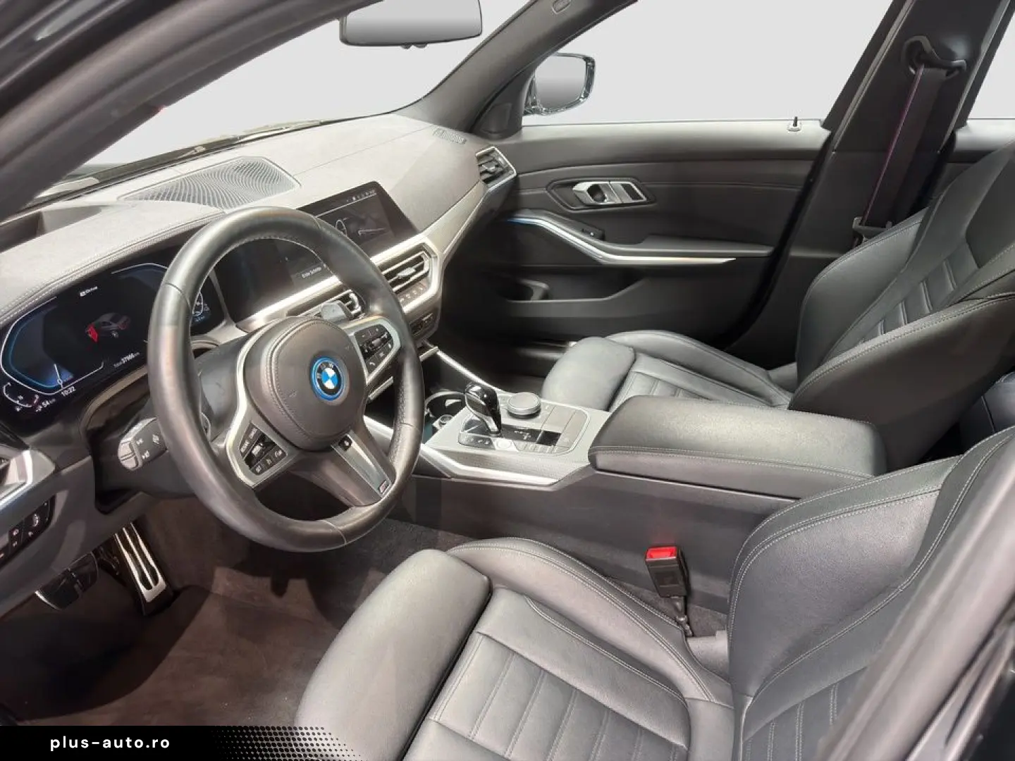 BMW 330e M Sport Automatik Navi Leder Glasdach