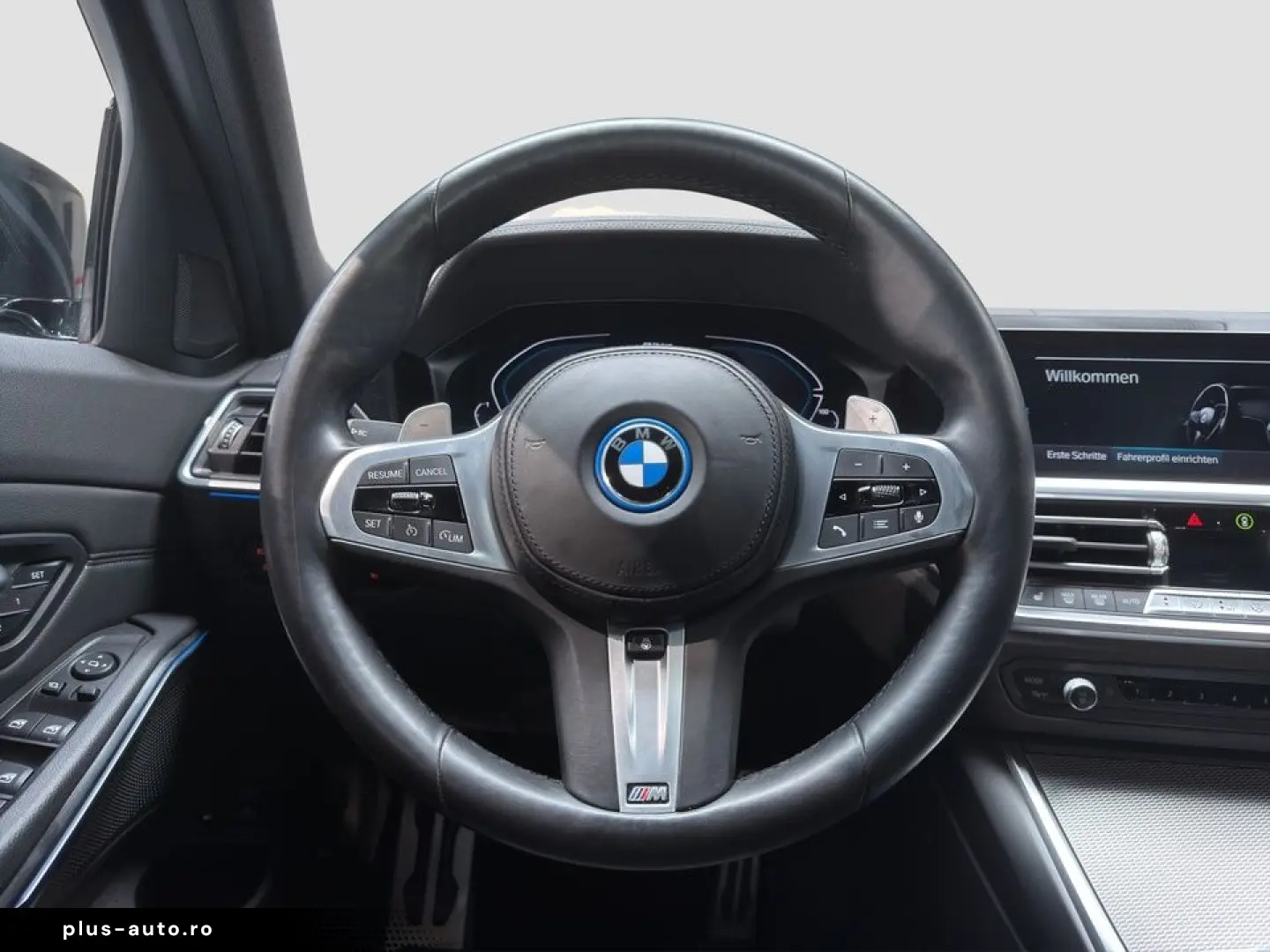 BMW 330e M Sport Automatik Navi Leder Glasdach