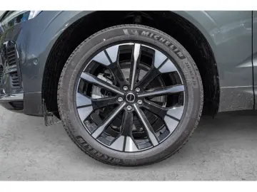 VOLVO XC60 T6 AWD Plus Bright Plug-in Hybrid