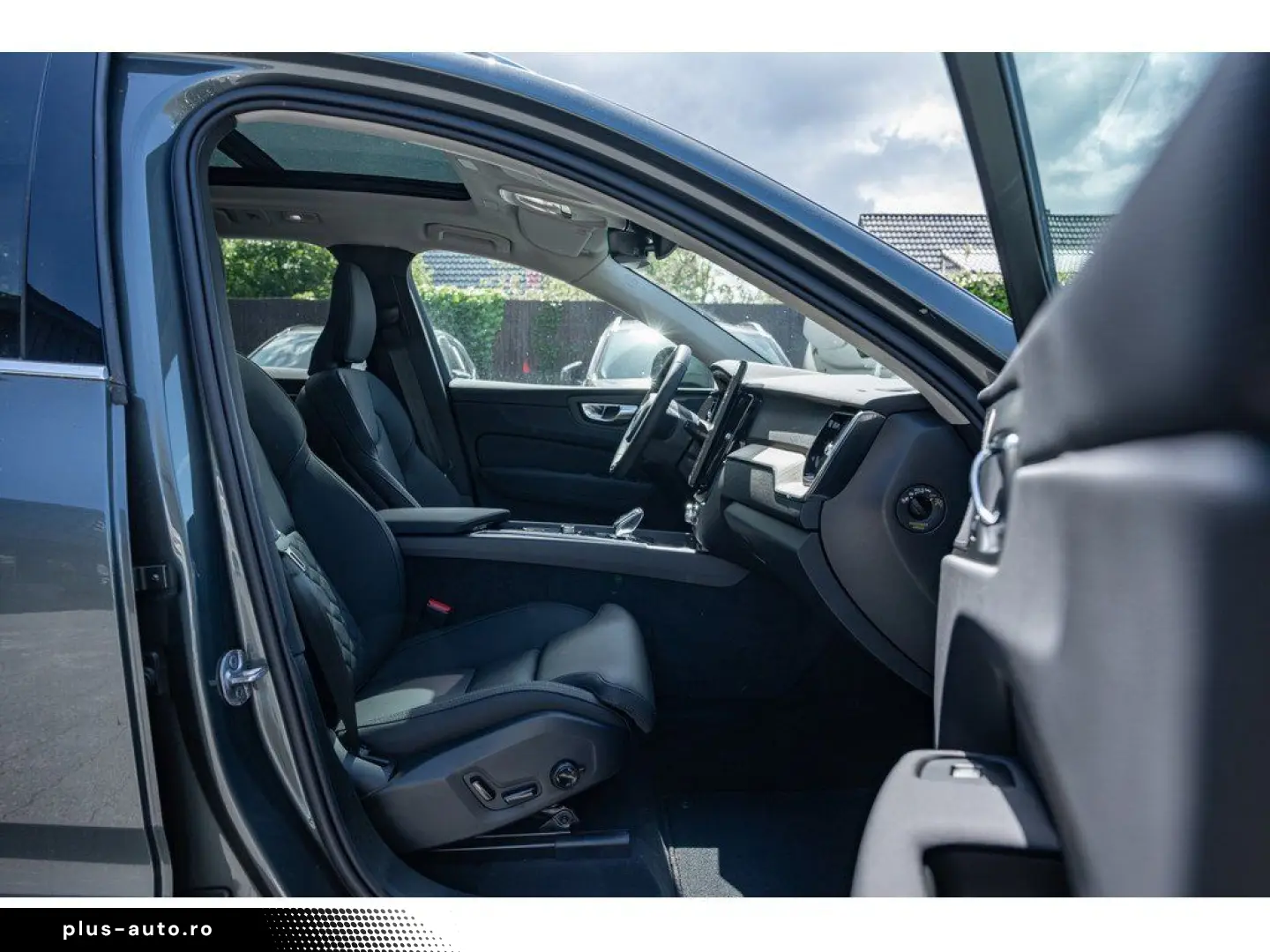 VOLVO XC60 T6 AWD Plus Bright Plug-in Hybrid