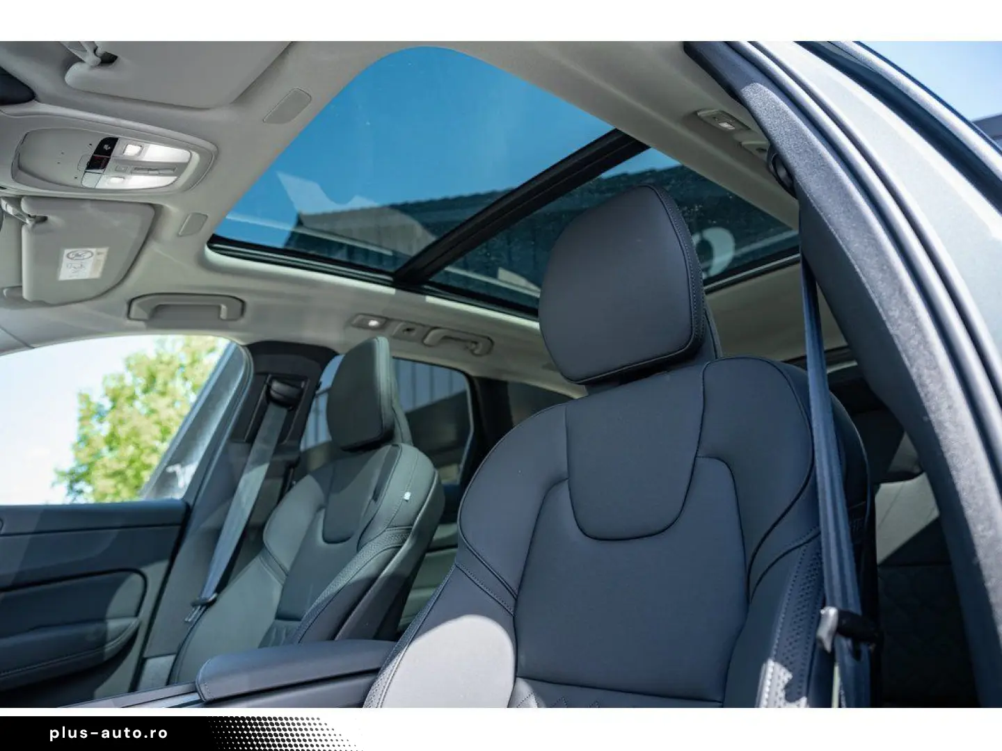 VOLVO XC60 T6 AWD Plus Bright Plug-in Hybrid