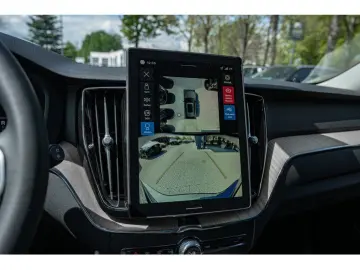 VOLVO XC60 T6 AWD Plus Bright Plug-in Hybrid