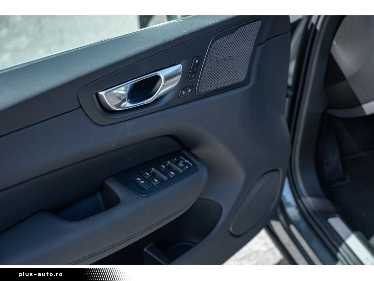 VOLVO XC60 T6 AWD Plus Bright Plug-in Hybrid