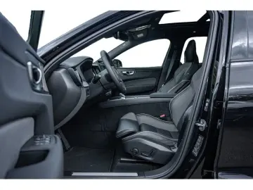 VOLVO XC60 T6 Ultra Black Edition AWD
