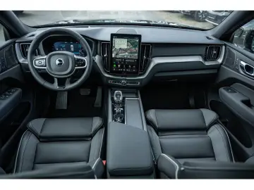 VOLVO XC60 T6 Ultra Black Edition AWD