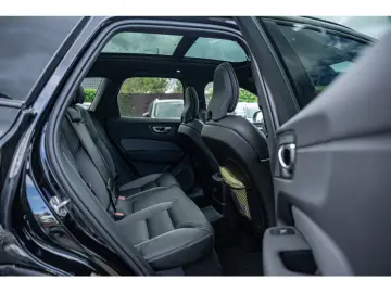 VOLVO XC60 T6 Ultra Black Edition AWD