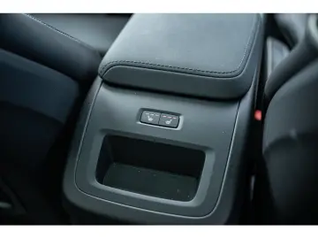 VOLVO XC60 T6 Ultra Black Edition AWD