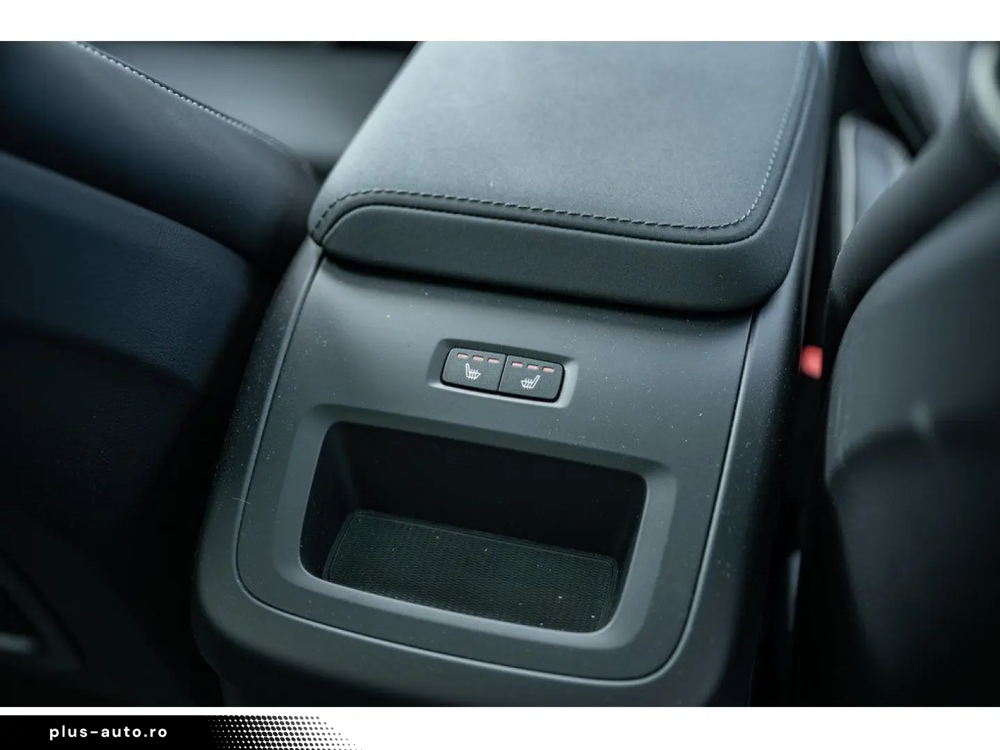 VOLVO XC60 T6 Ultra Black Edition AWD