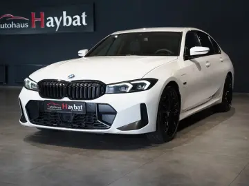BMW 330e M Sport Pro-Curved-LED-ACC-RFK-HuD-H&K-