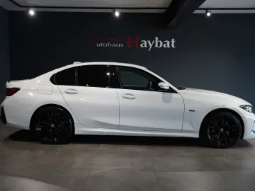 BMW 330e M Sport Pro-Curved-LED-ACC-RFK-HuD-H&K-
