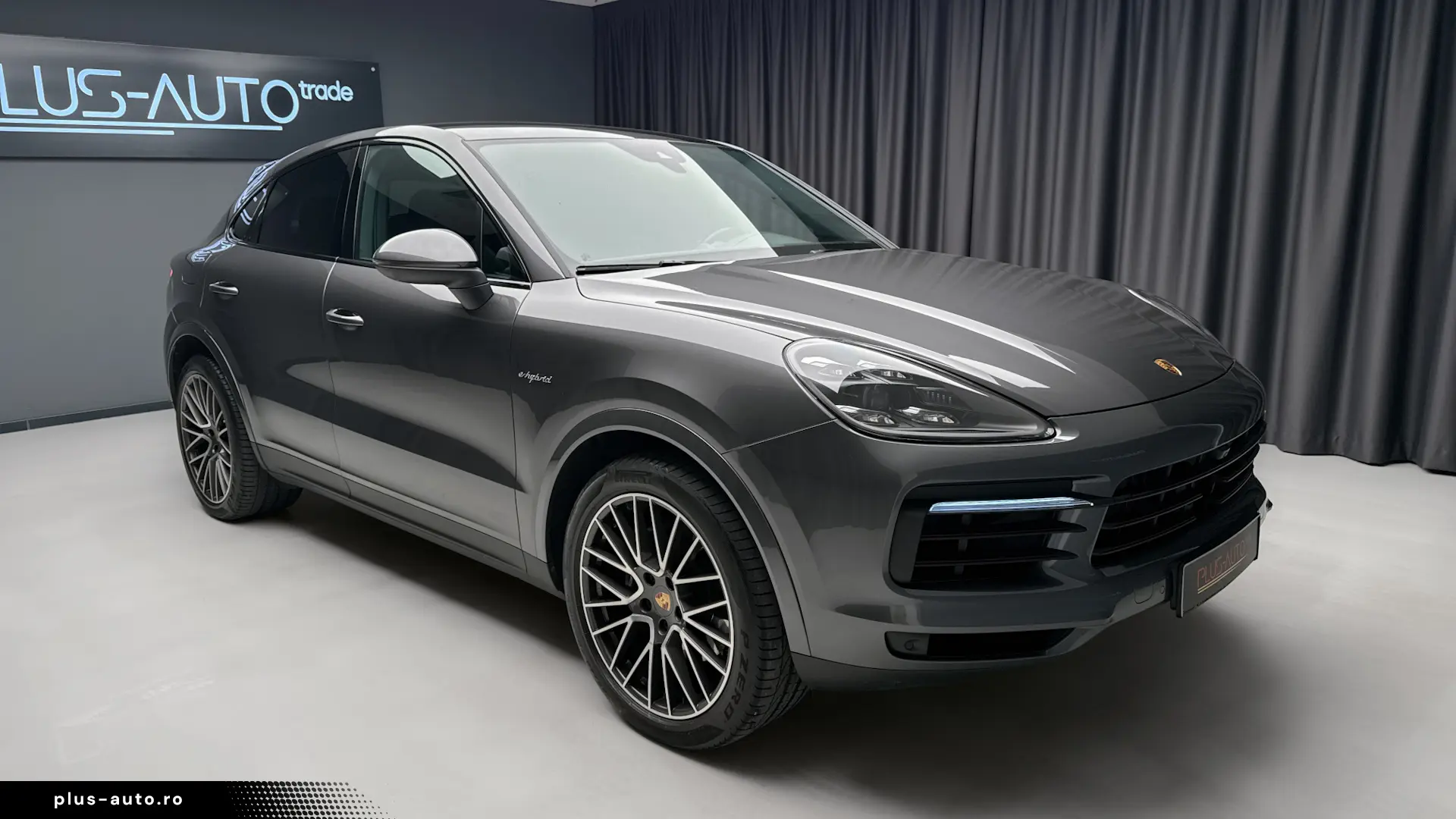 Porsche Cayenne E-Hibrid Coupe Bose Pano 360