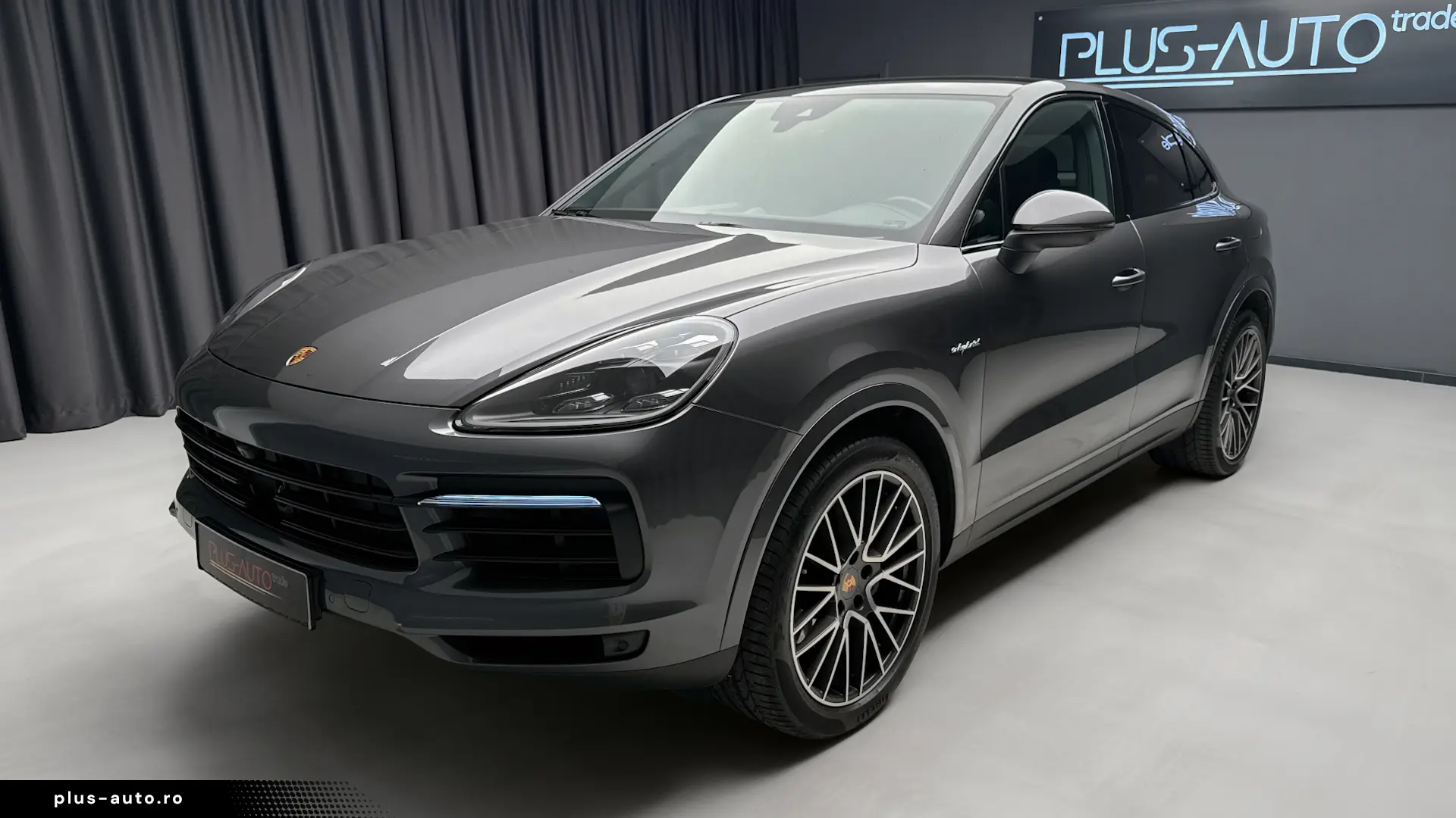 Porsche Cayenne E-Hibrid Coupe Bose Pano 360