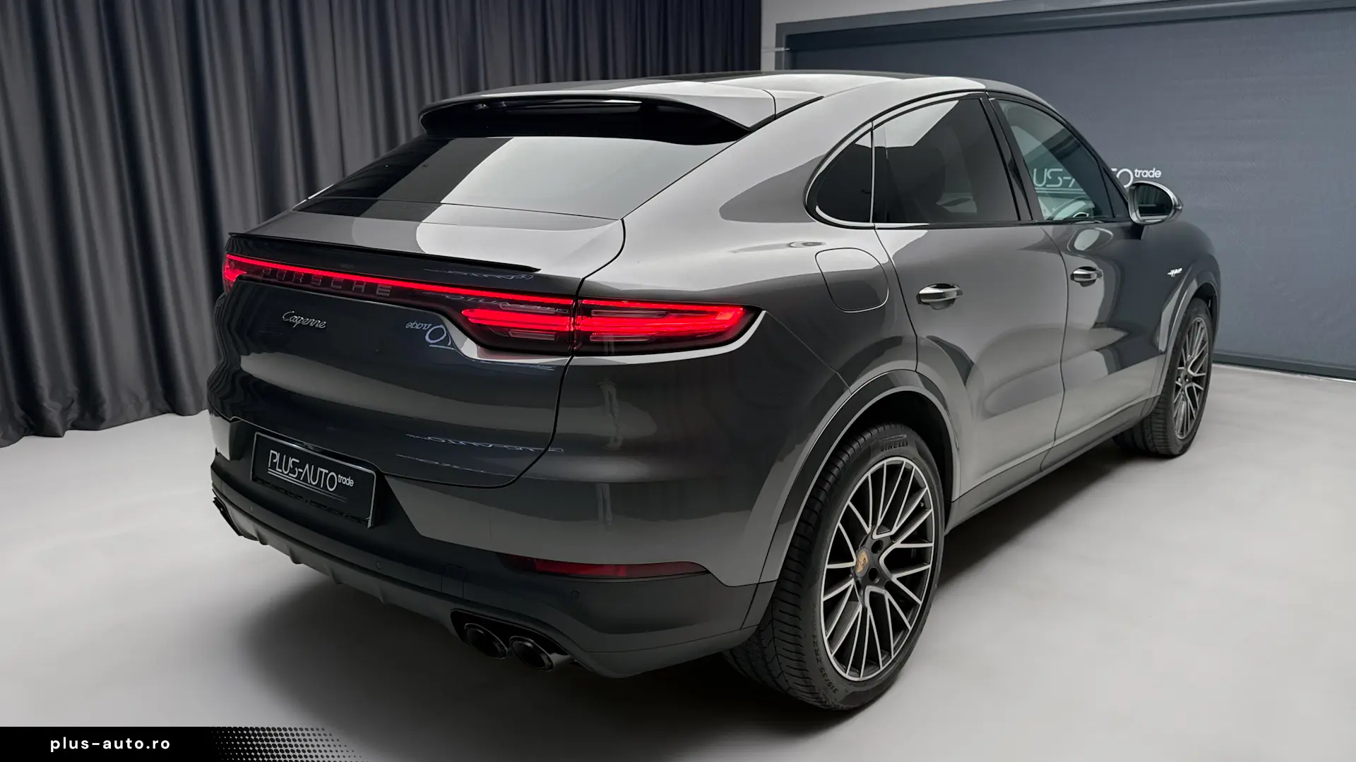 Porsche Cayenne E-Hibrid Coupe Bose Pano 360