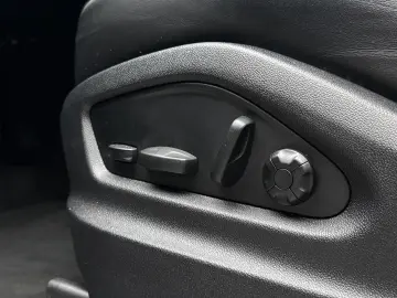 Porsche Cayenne E-Hibrid Coupe Bose Pano 360