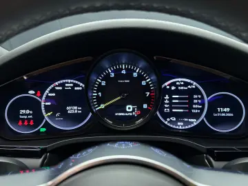Porsche Cayenne E-Hibrid Coupe Bose Pano 360