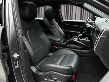 Porsche Cayenne E-Hibrid Coupe Bose Pano 360