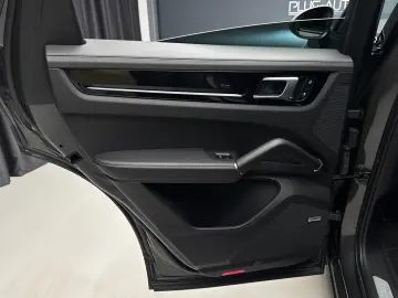 Porsche Cayenne E-Hibrid Coupe Bose Pano 360