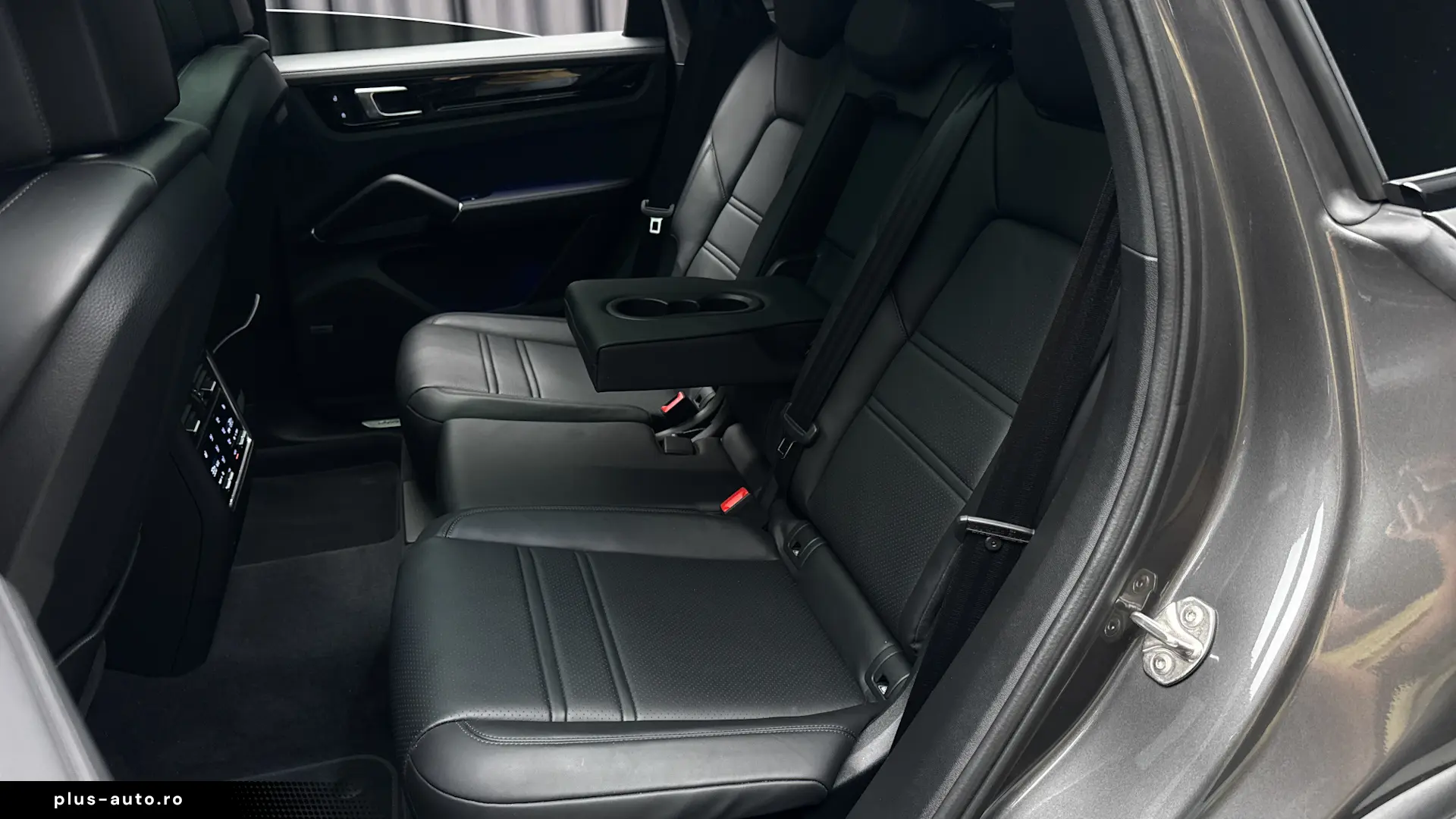 Porsche Cayenne E-Hibrid Coupe Bose Pano 360