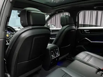 Porsche Cayenne E-Hibrid Coupe Bose Pano 360