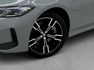 BMW 330e M Sport LiveCockpitProf Kamera Driv.Assist