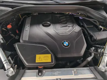 BMW X4 xDrive30i M Sport Standheizung AHK Harman K