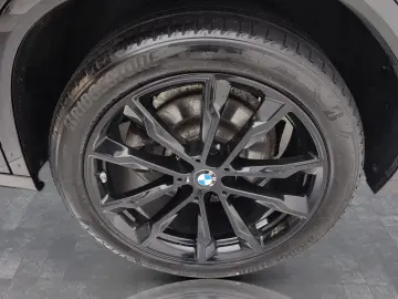 BMW X4 xDrive30i M Sport Standheizung AHK Harman K