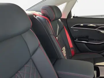 AUDI S8 TFSI qu tiptronic Navi DVD Matrix HUD B&O Pan
