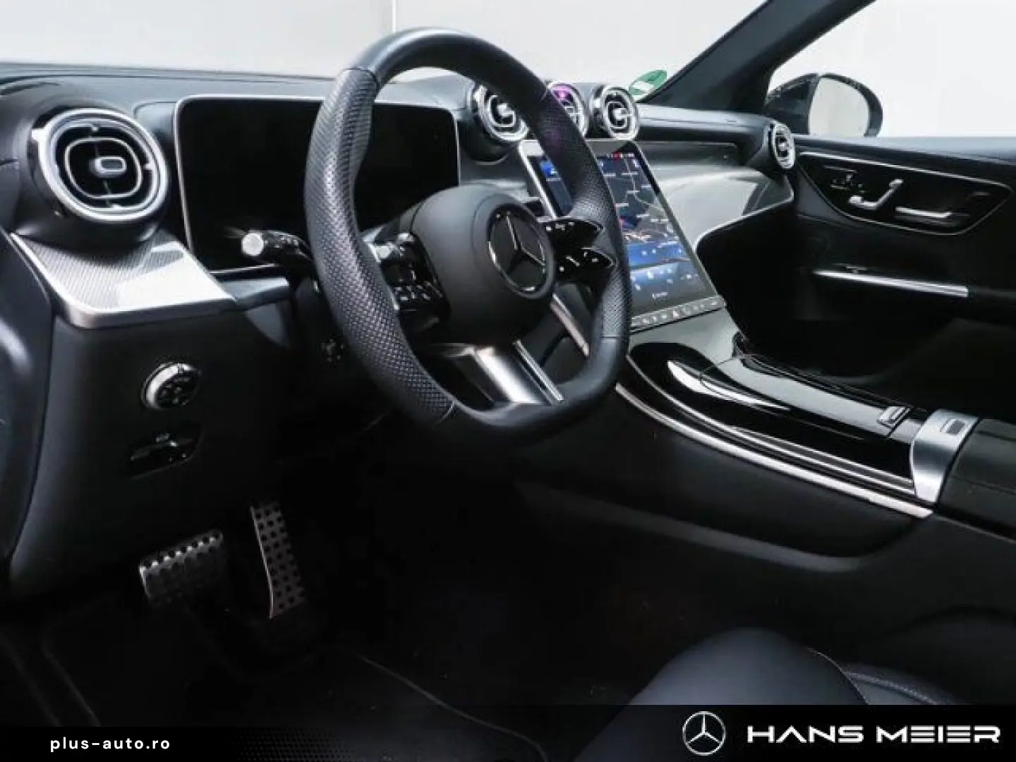 MERCEDES-BENZ GLC 400 e 4M AMG AHK Panorama Night Memory 360