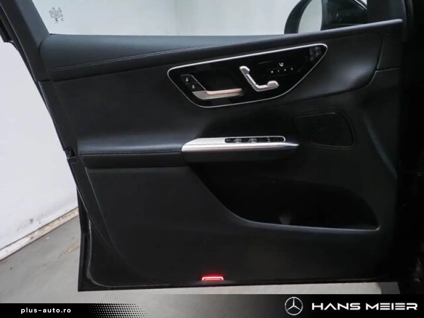 MERCEDES-BENZ GLC 400 e 4M AMG AHK Panorama Night Memory 360