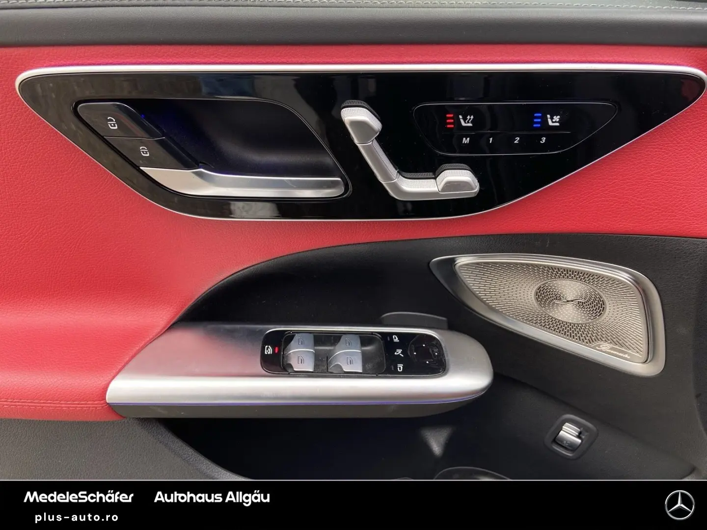 MERCEDES-BENZ C 300 4M AMG AHK Pano Burm  Memory