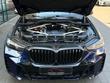 BMW X5 xDrive 40d M Sport Pro   Panorama   M Sitze