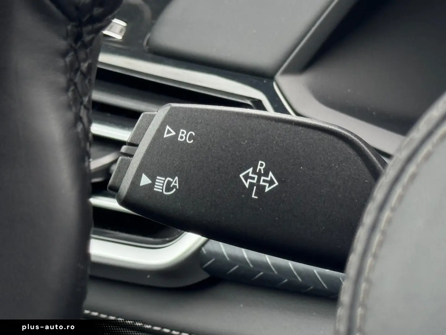BMW X6 M50i Black Vermilion FrozenBlack Laser B&W