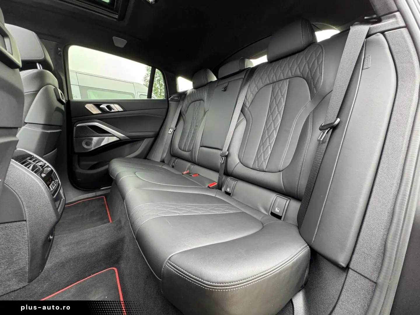 BMW X6 M50i Black Vermilion FrozenBlack Laser B&W