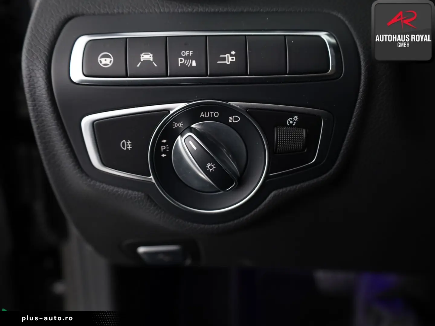 MERCEDES-BENZ C 63 AMG S BURMESTER KEYLESS ACC 360