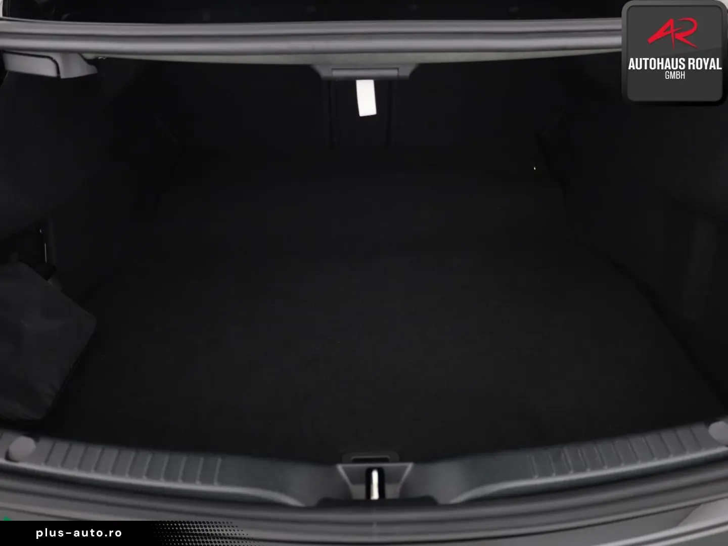 MERCEDES-BENZ C 63 AMG S BURMESTER KEYLESS ACC 360