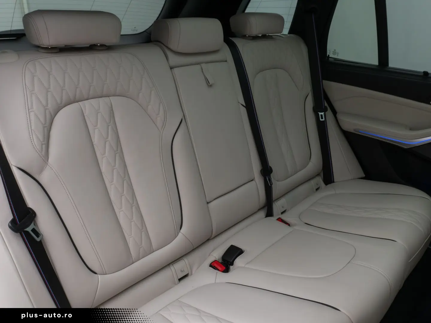 BMW X5 xD50e M Sport Pro Pano SoftCL 360 HUD DAB H K