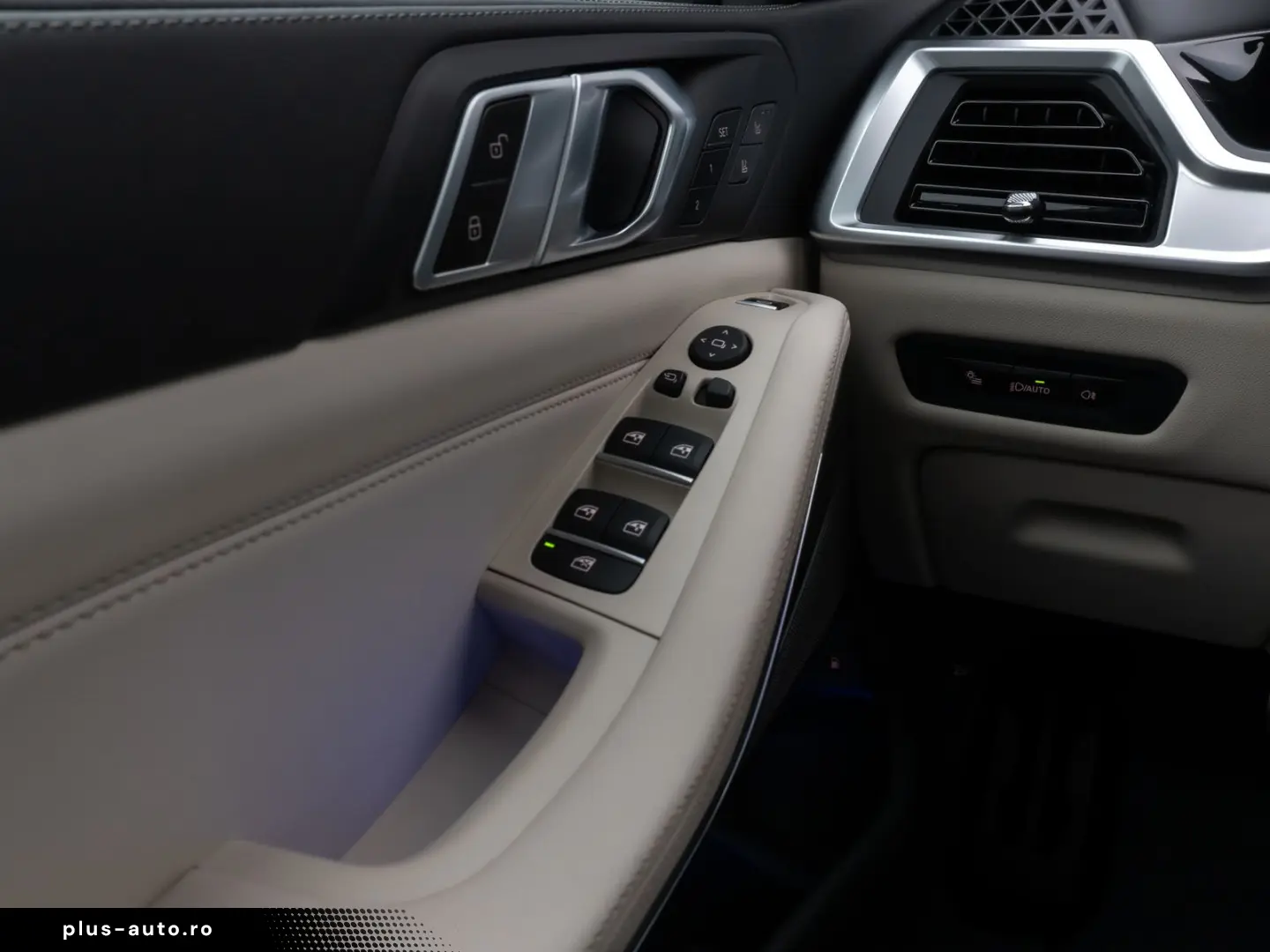 BMW X5 xD50e M Sport Pro Pano SoftCL 360 HUD DAB H K