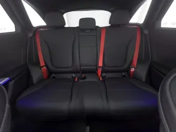 MERCEDES-BENZ GLC 400 e 4M AMG