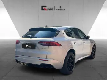MASERATI Grecale Modena inkl. 2 Jahre Maserati Approved F