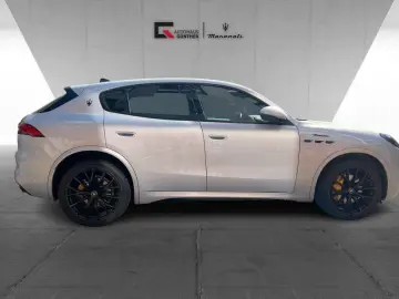 MASERATI Grecale Modena inkl. 2 Jahre Maserati Approved F