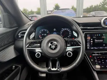 MASERATI Grecale 2.0 MHEV GT Maserati Garantie Pano Sonus