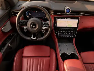 MASERATI Grecale 2.0 MHEV Modena Auto 4WD