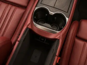 MASERATI Grecale 2.0 MHEV Modena Auto 4WD