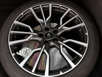 MASERATI Grecale 2.0 MHEV Modena Auto 4WD