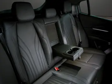 MASERATI Grecale GT