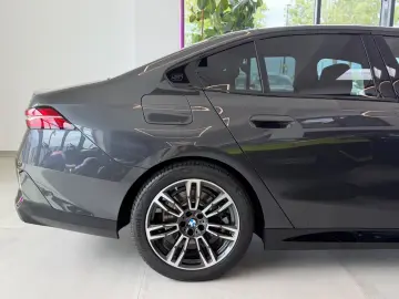 BMW 520 d M Sport Driving Assist Panorama