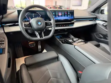BMW 520 d M Sport Driving Assist Panorama